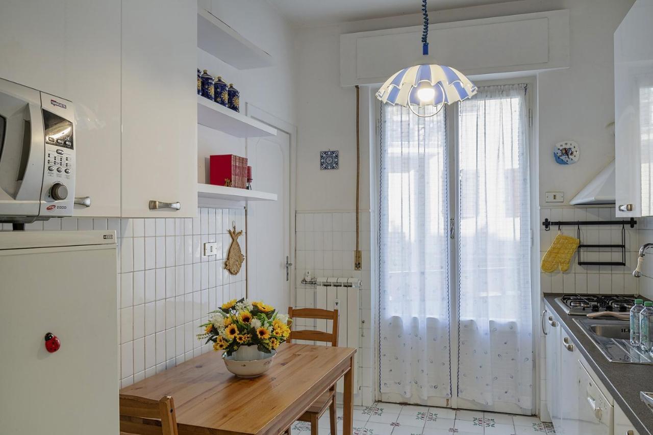 Homey Seaview Apartment By Wonderful Italy Génova Exterior foto